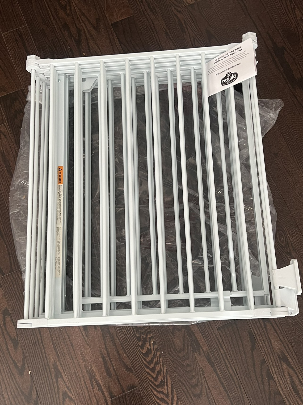 Regalo Double Door 192-Inch Super Wide Gate - photo 4