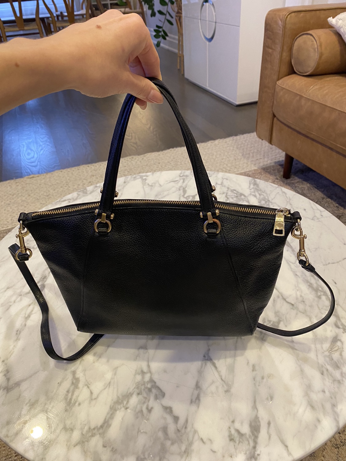 Coach purse, black image indicator(3)