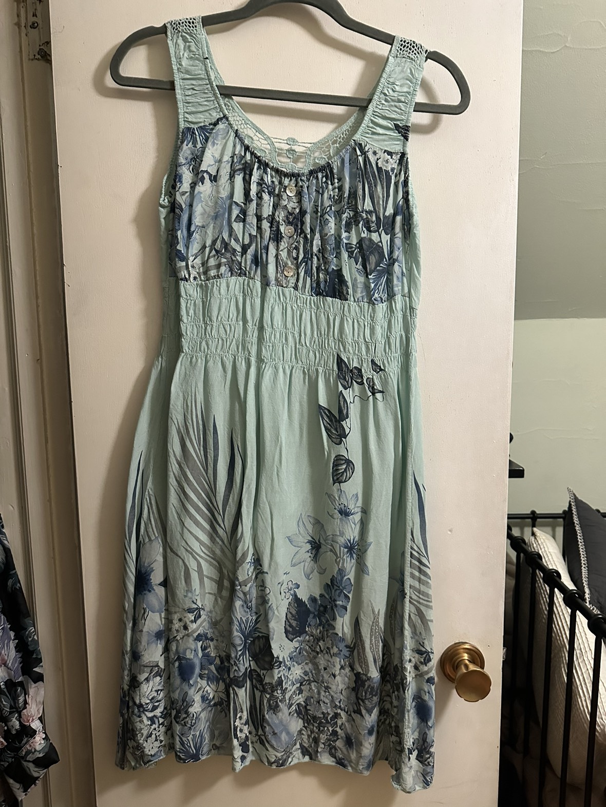 Sundress thumbnail