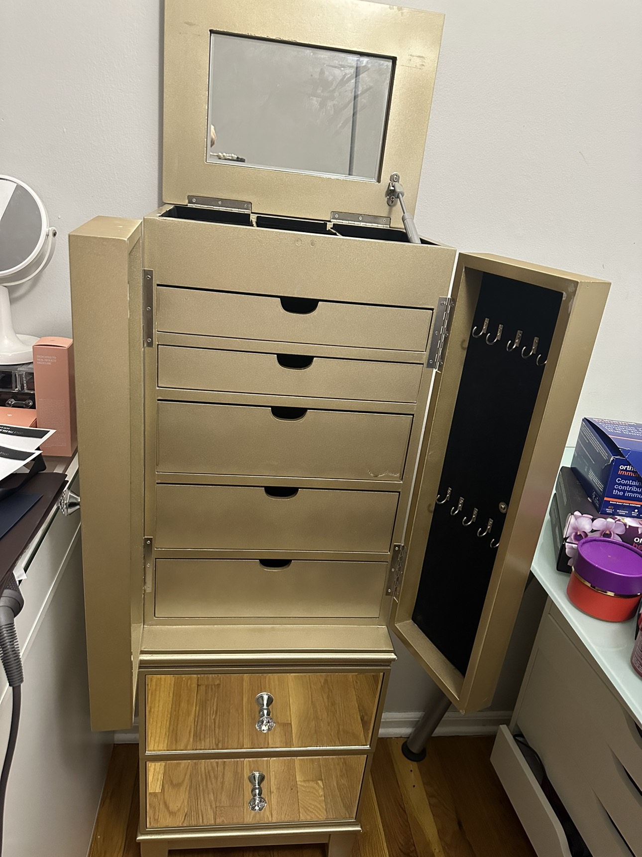 Jewelry Armoire with Mirror image indicator(4)