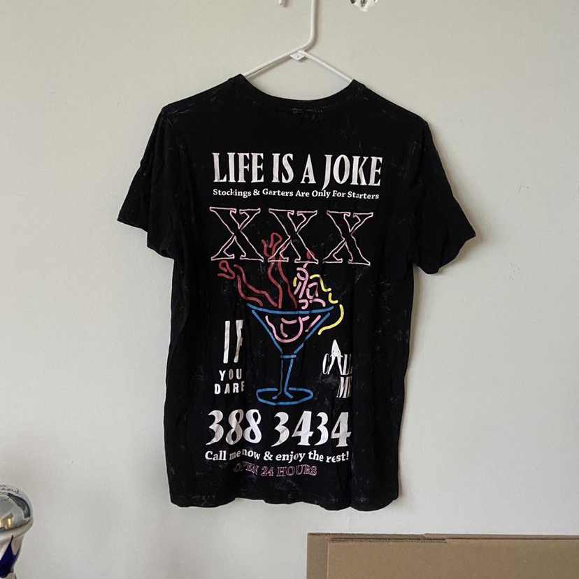 Eleven Paris Tee #freecycle thumbnail