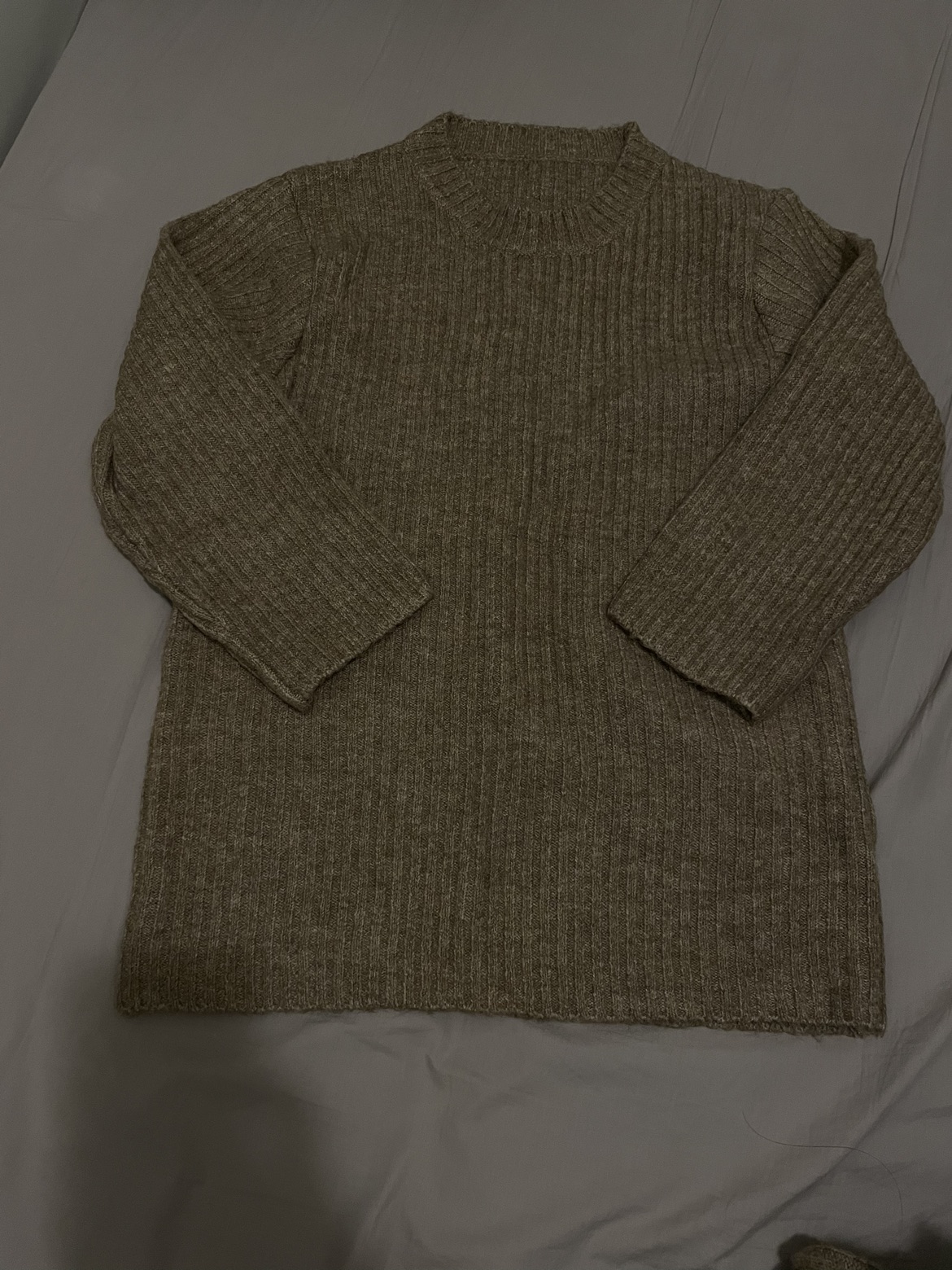 100% Wool Sweater - photo 2