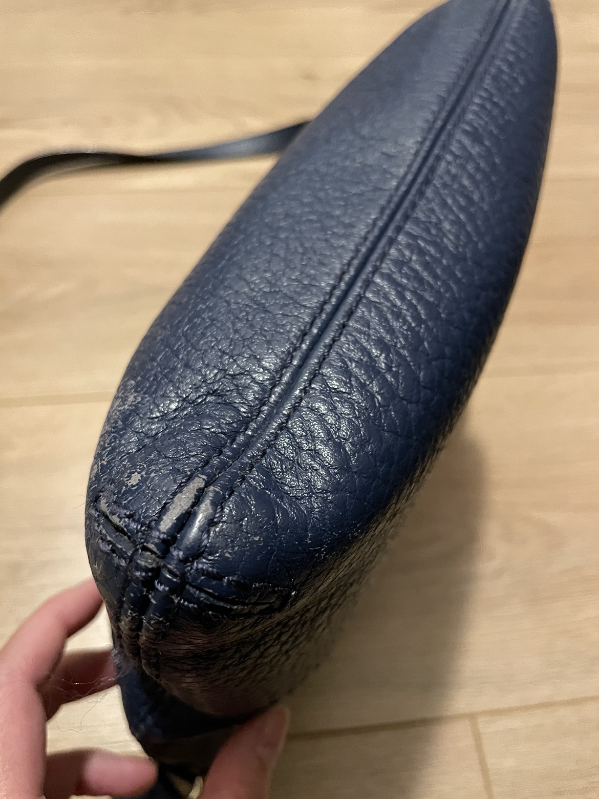 GUC Kate Spade Pebbled Leather Crossbody - photo 3