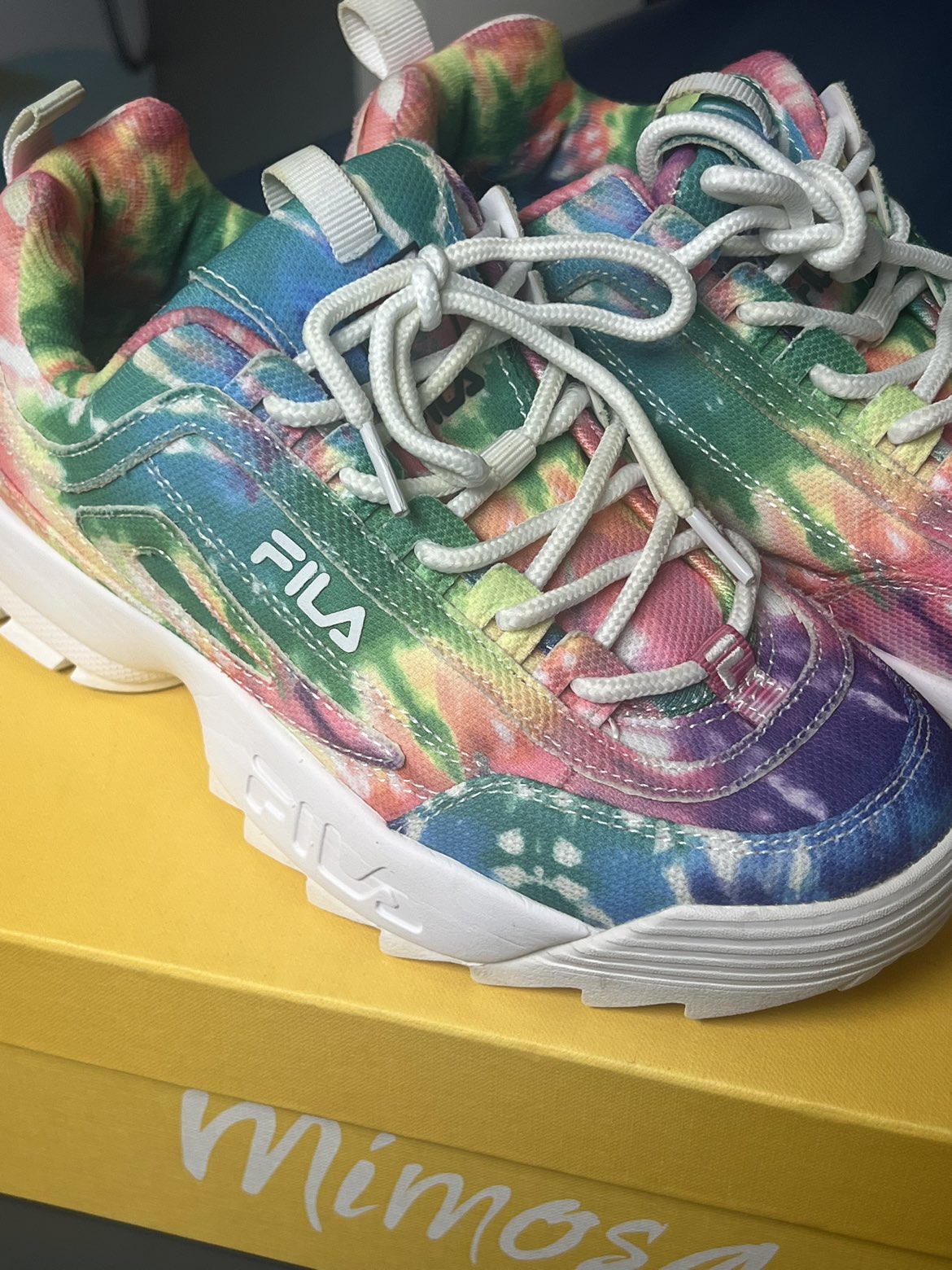Running shoes
