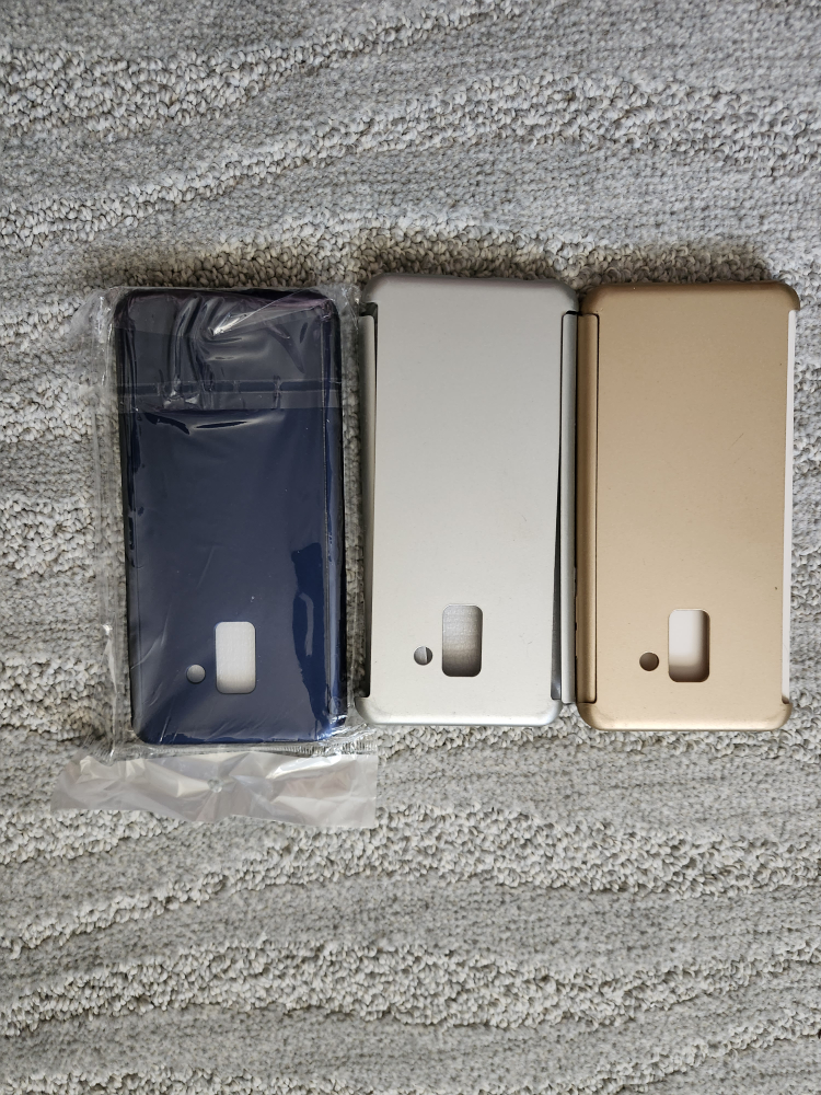 Samsung  Galaxy A8 - photo 2