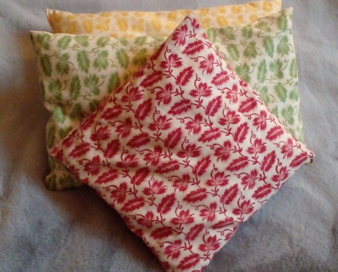 Small pillows set. image indicator(2)