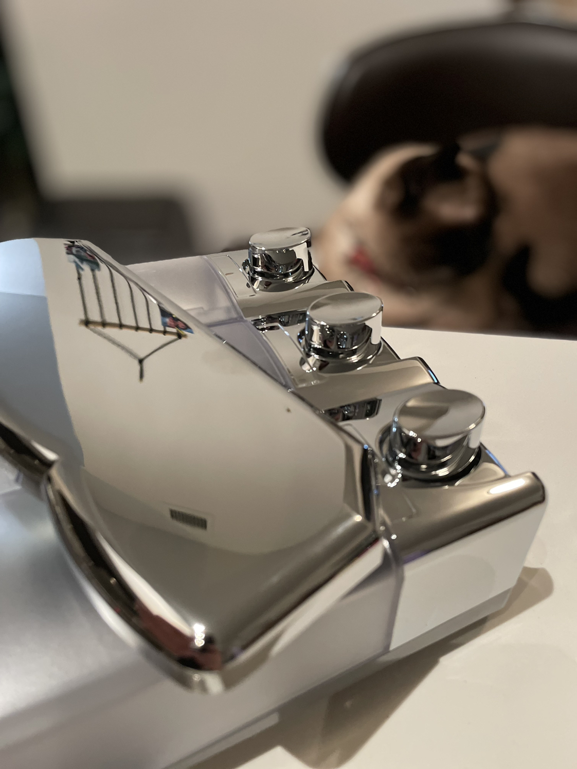 Soap dispenser with 3 chambers image indicator(6)