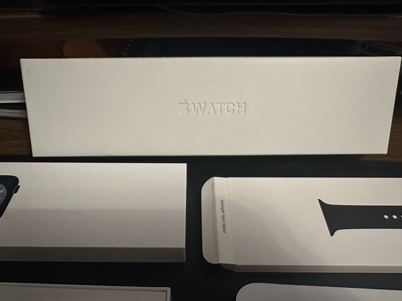 APPLE WATCH SERIES 8 + FREE BANDS - photo 4