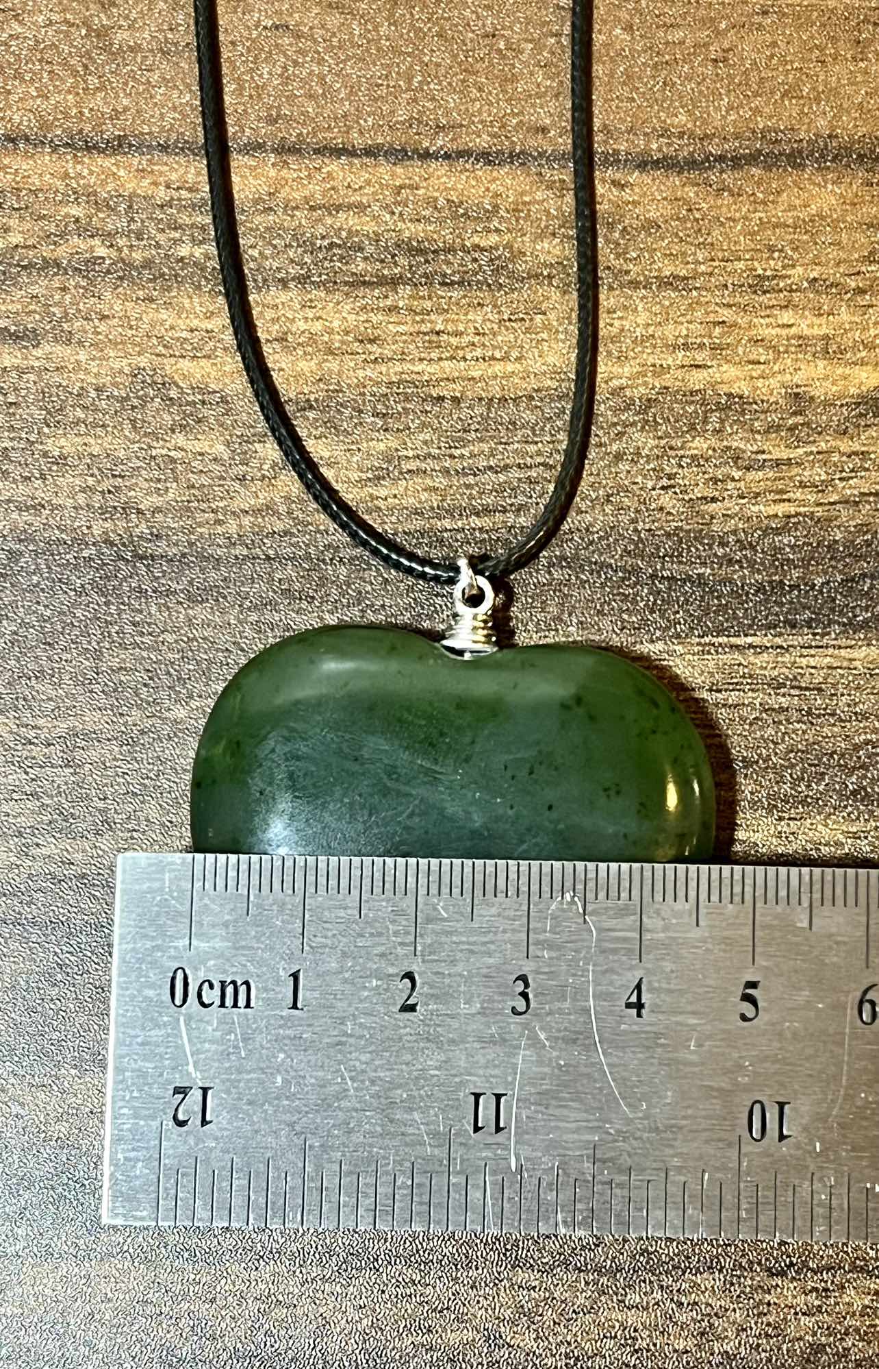 Heart shaped Nephrite Jade Pendant - photo 3
