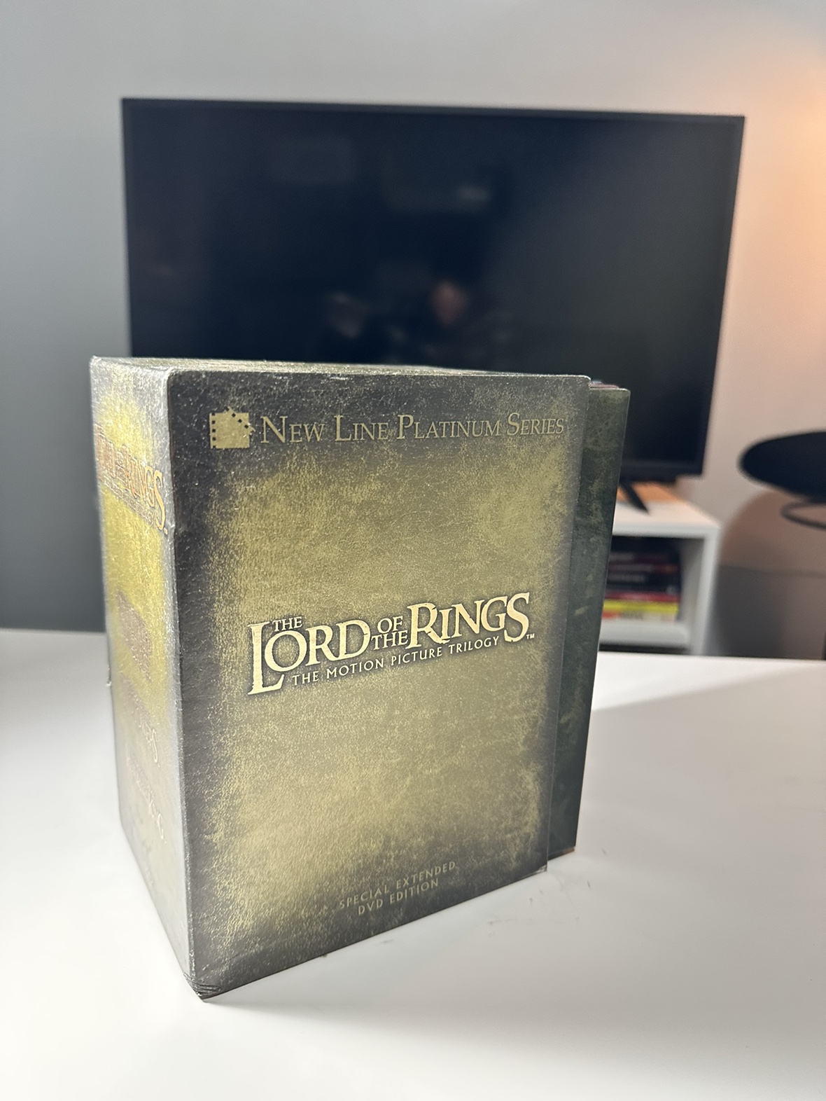 Lord of The Rings DVD Booklet CD’s with Collectors Maps image indicator(10)