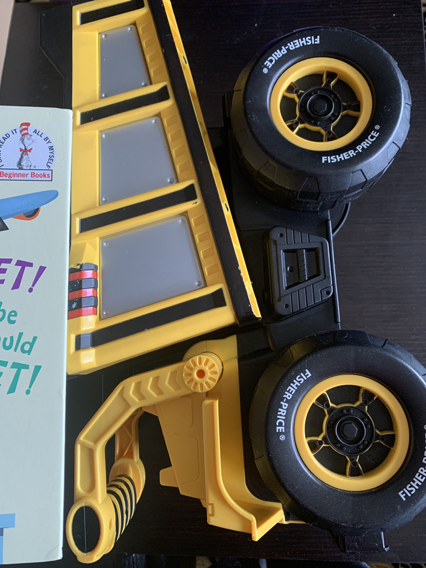 Fisher Price Huge dump truck ToY #freecycle image indicator(4)