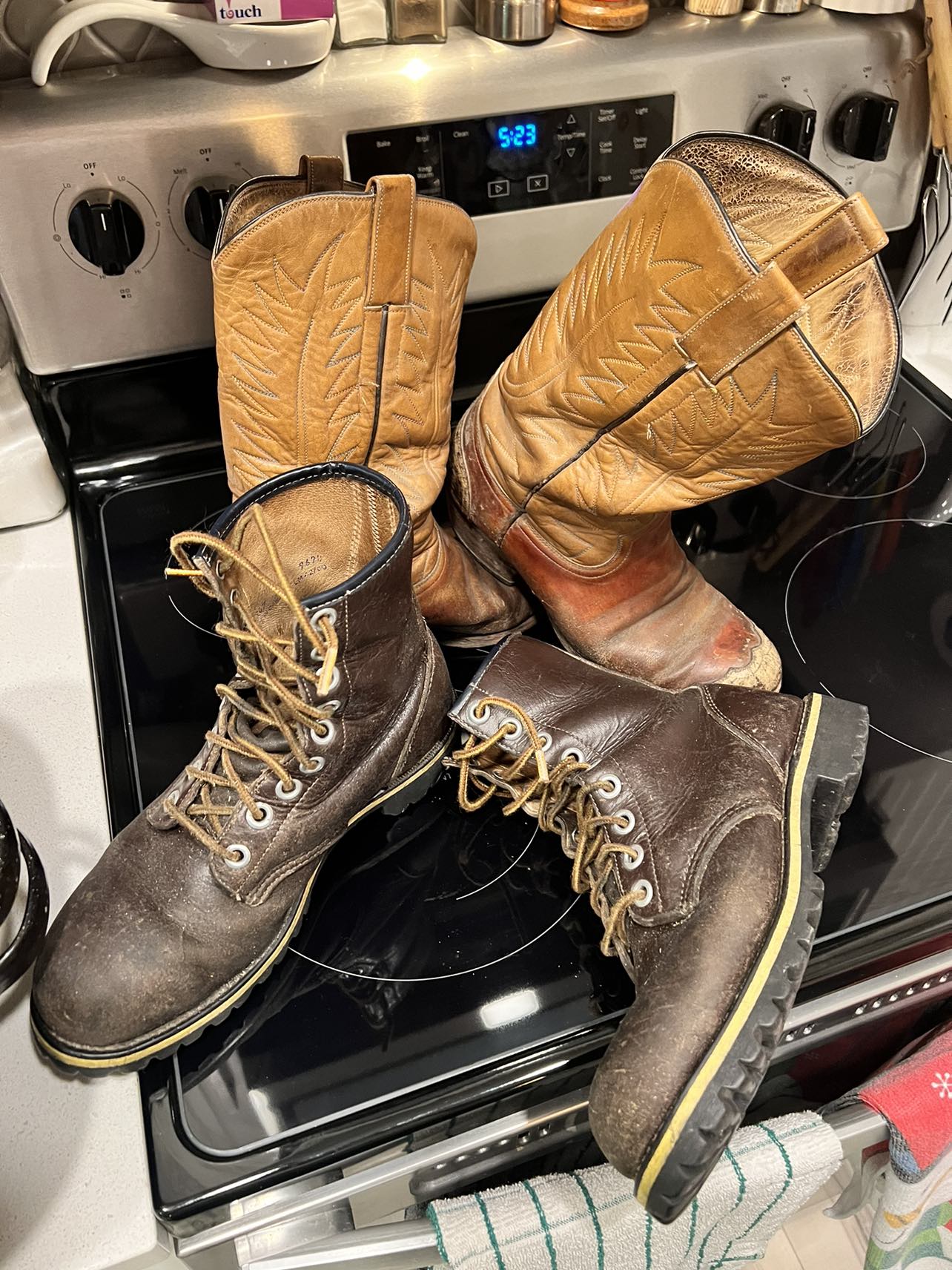 Boots - Size 8 W - Steel Toe & Cowboy