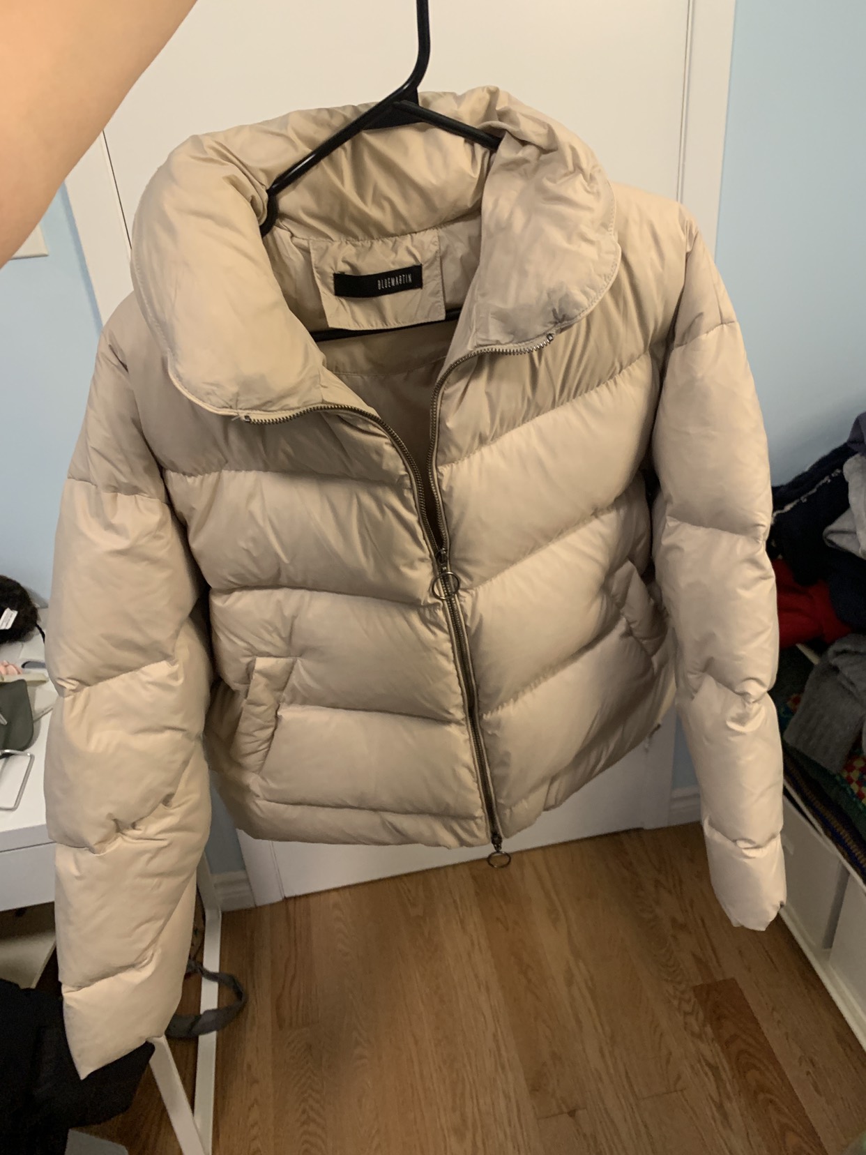 Beige 100% goose down padded jacket