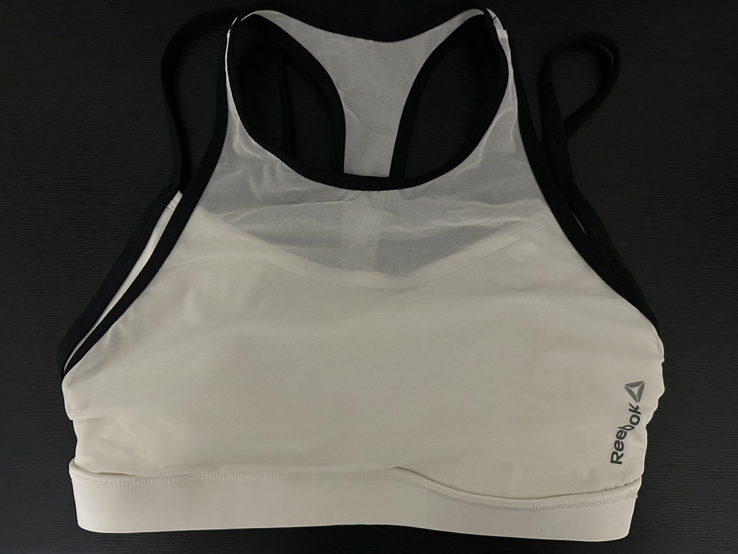 Sports bra thumbnail