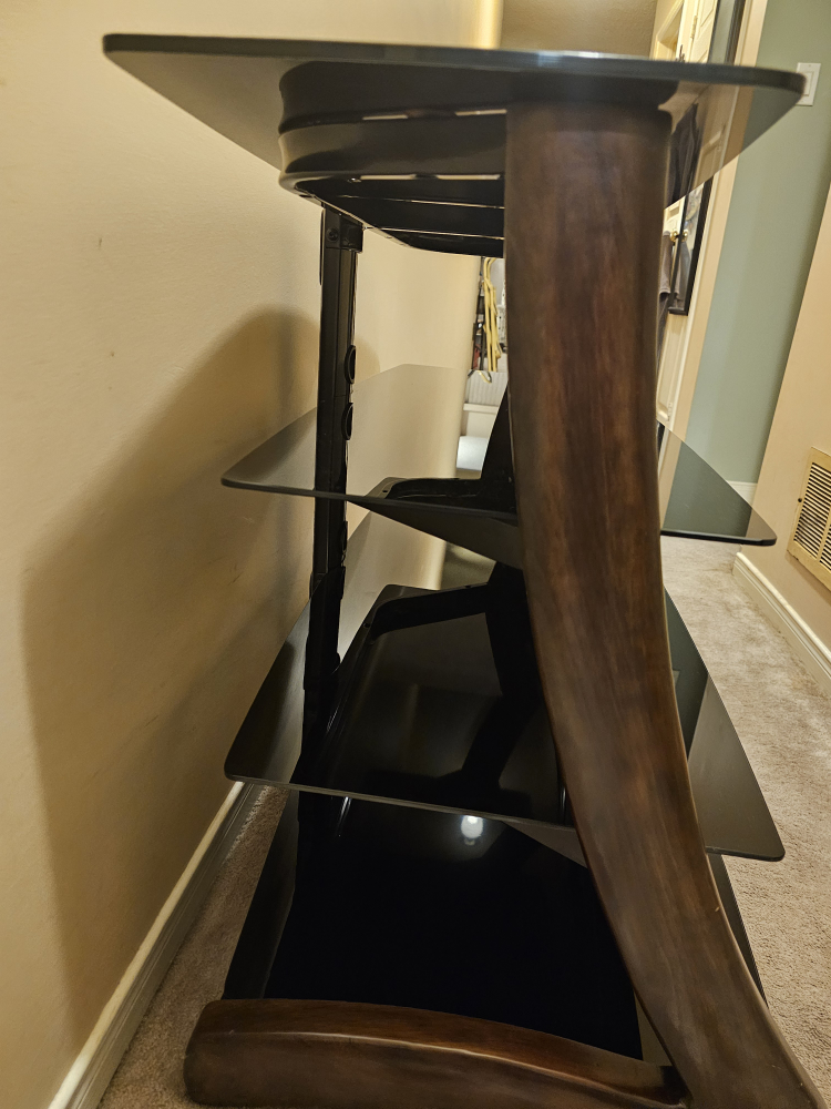 TV Stand - photo 4