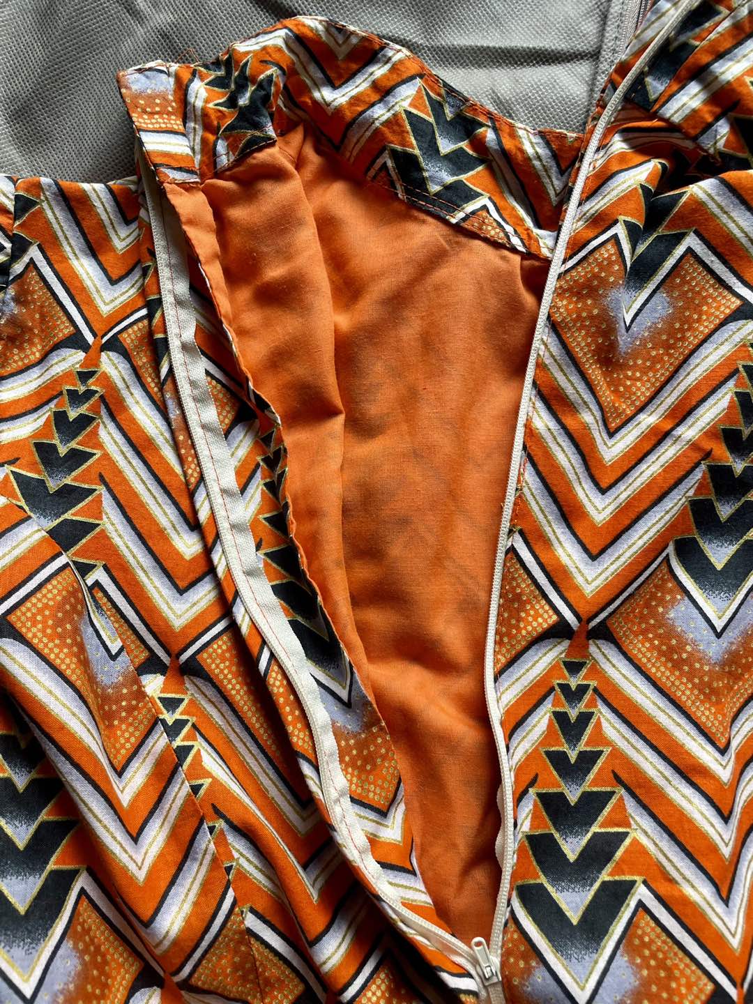 Vintage 1960s art deco pattern bell sleeve dress image indicator(6)