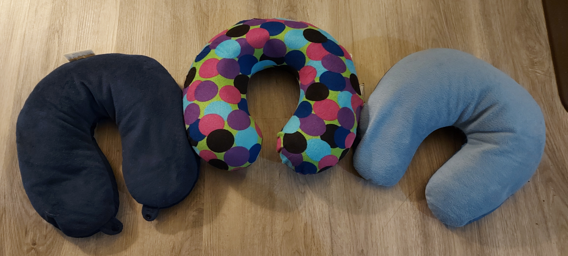 travel neck pillows thumbnail