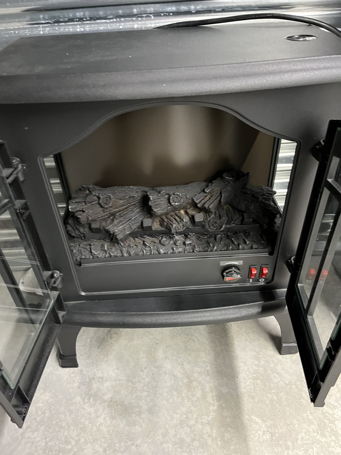 Electric Fireplace space heater - photo 3