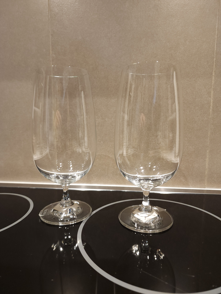 2 new large Water Goblets image indicator(4)
