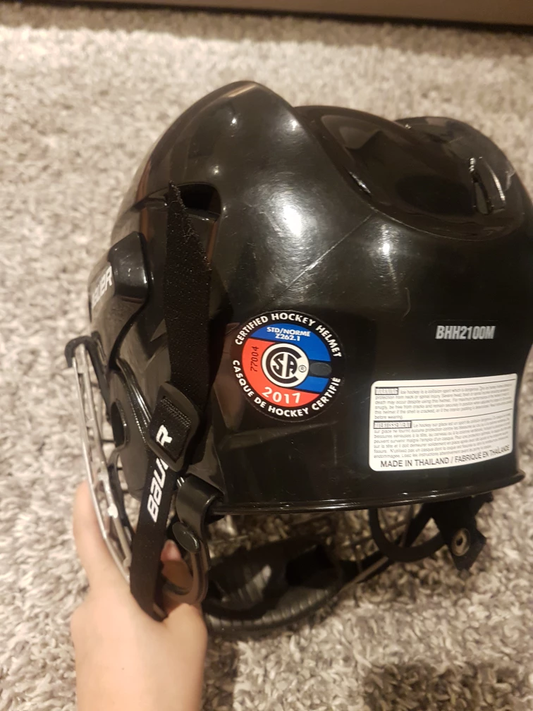 bauer hockey helmet image indicator(3)