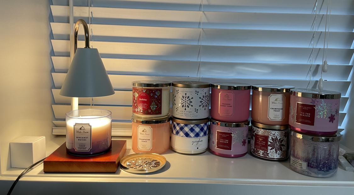 Candle Warmer Lamp/ Bath and Body Works Candles