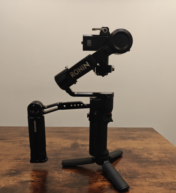 DJI RS3 Mini Gimbal + Neewer Sling Handgrip thumbnail