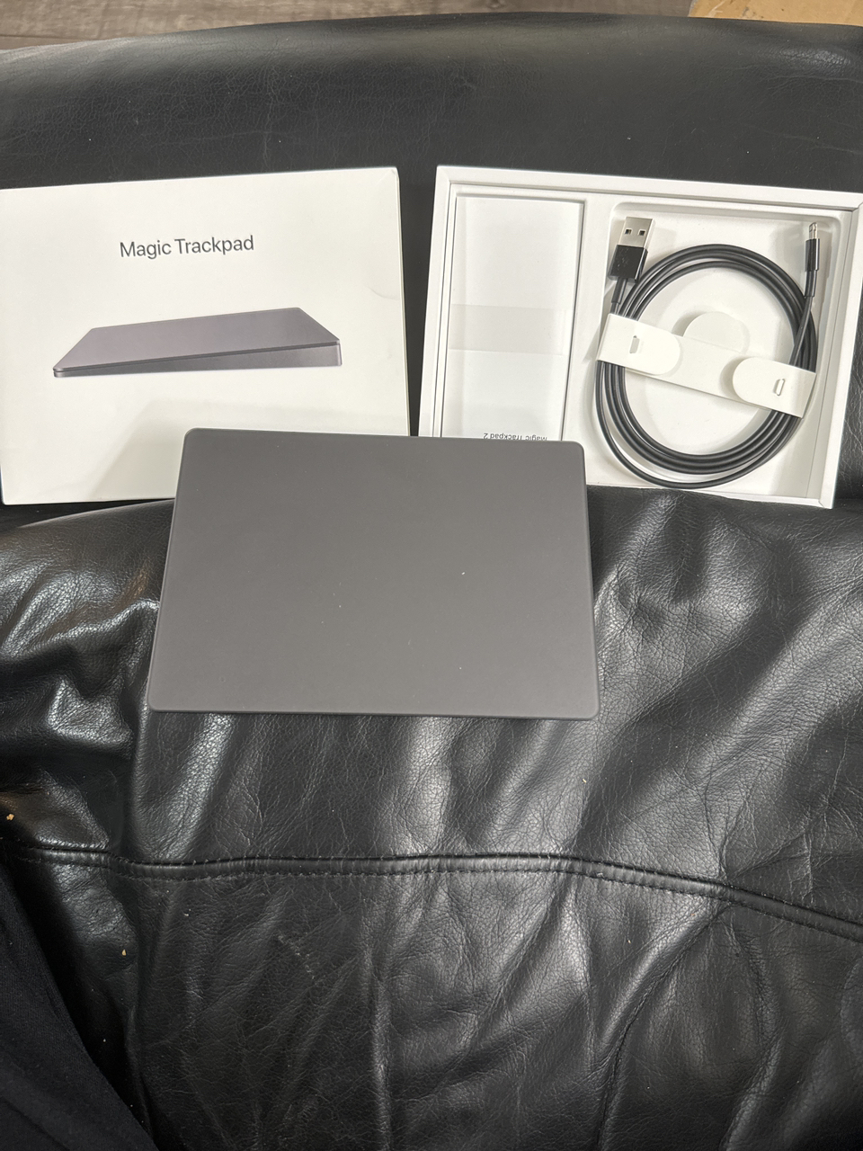 Magic keyboard and trackpad - photo 2