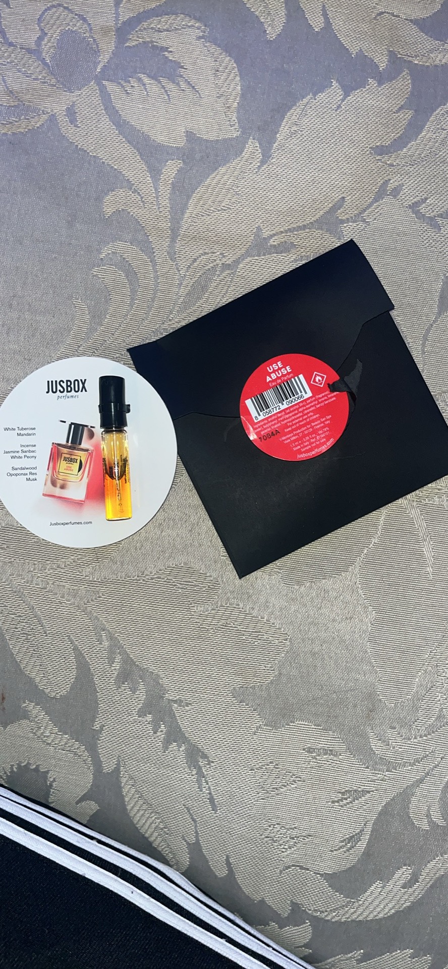 Use Abuse Eau de Parfum by Jusbox