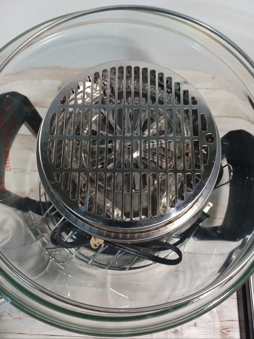 The Sharper Image Super Wave Oven Halogen, Infrared & Convection image indicator(6)