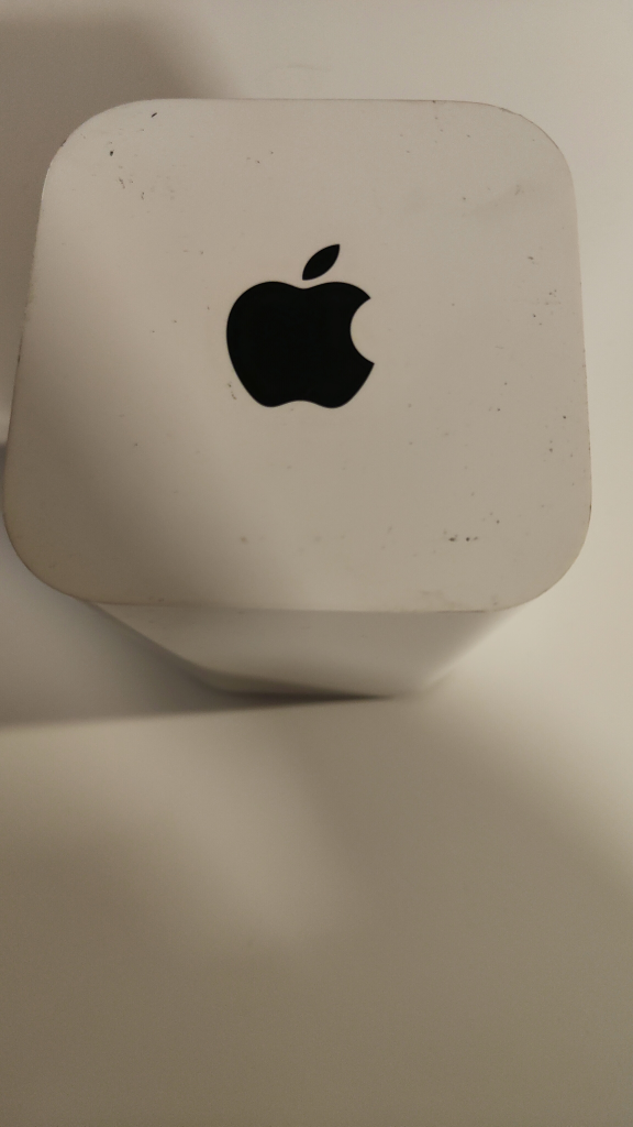 Apple Airport Extreme A1521 image indicator(2)