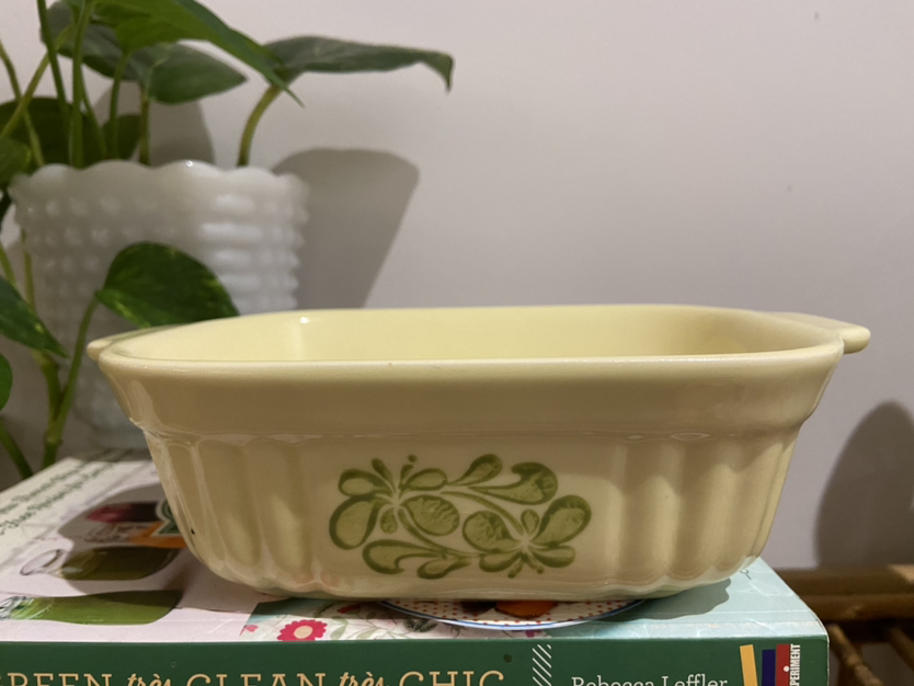 Vintage Pfarlzgraff Yorktown’s Yellow Baking Dish image indicator(2)