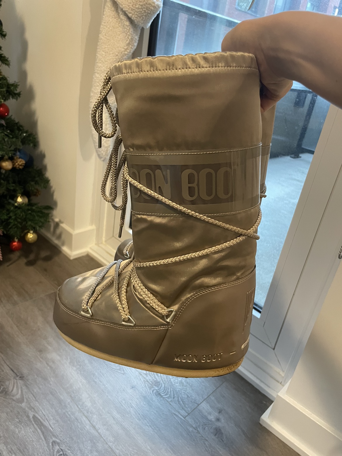 Moon boots EU35-38 thumbnail