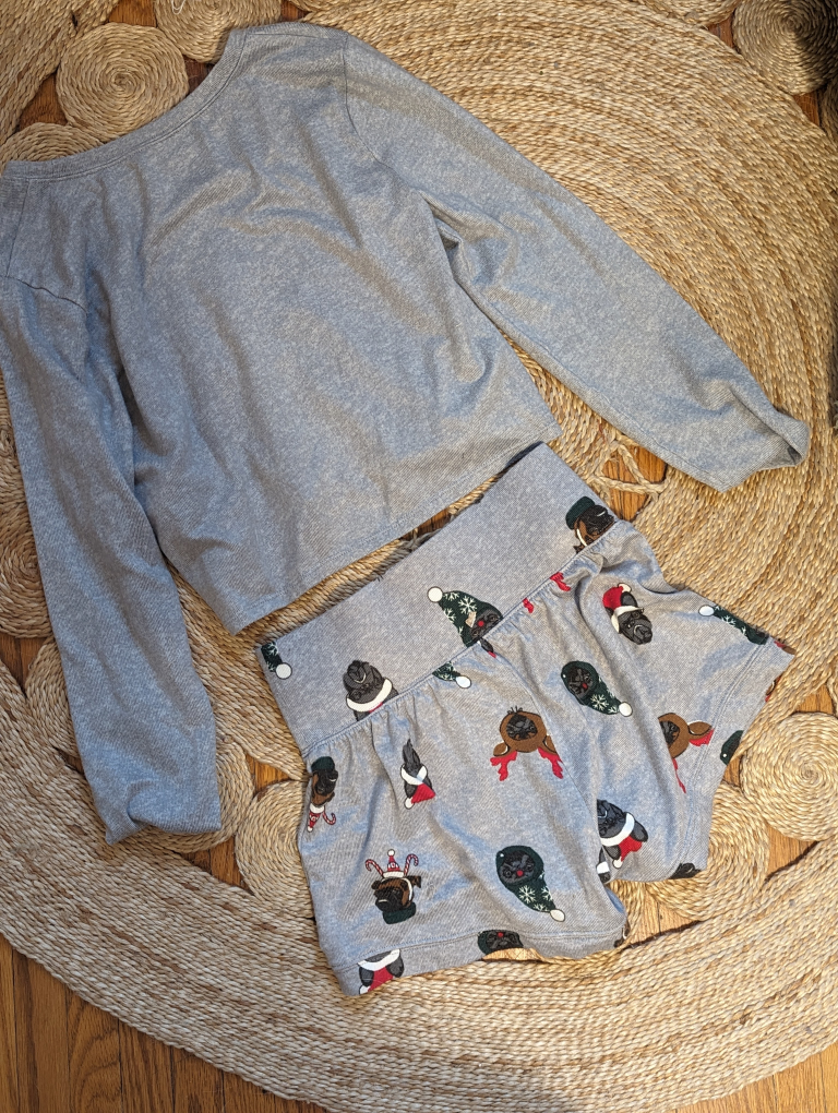 Gilly Hicks Pyjamas Set image indicator(4)