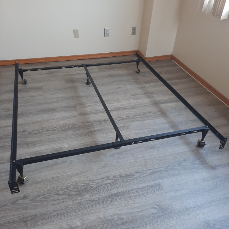 Adjustable Queen/Double/Twin Bed Frame - photo 2