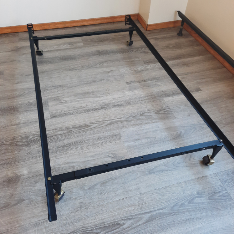 Adjustable Queen/Double/Twin Bed Frame - photo 4