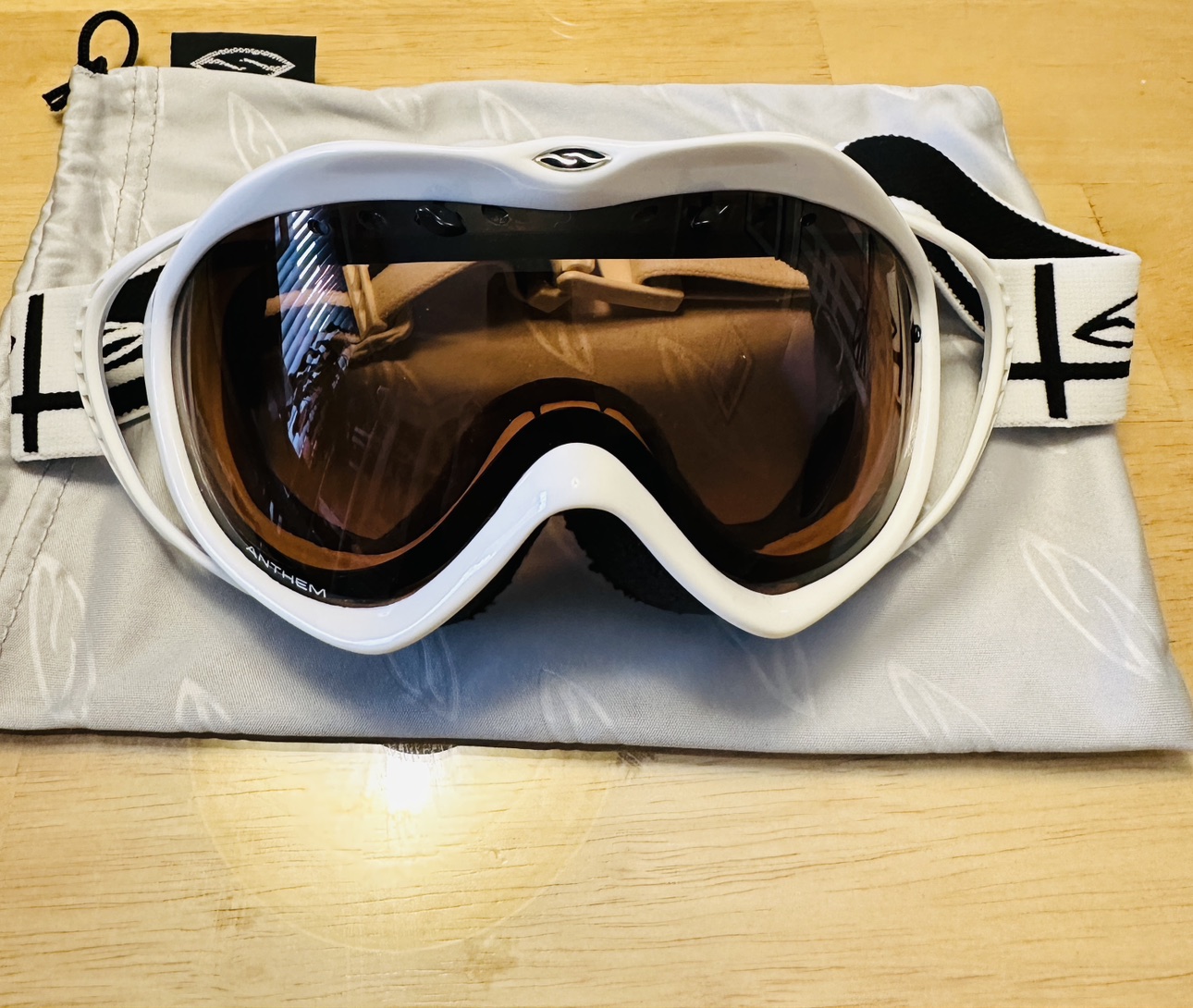 Smith anthem ski goggles
