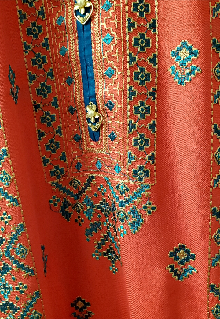 New Pakistani Marina Silk Dress Pick up only 16th and BurOak - photo 2