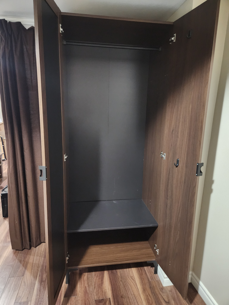 Moving sale - Brown double door wardrobe - photo 2