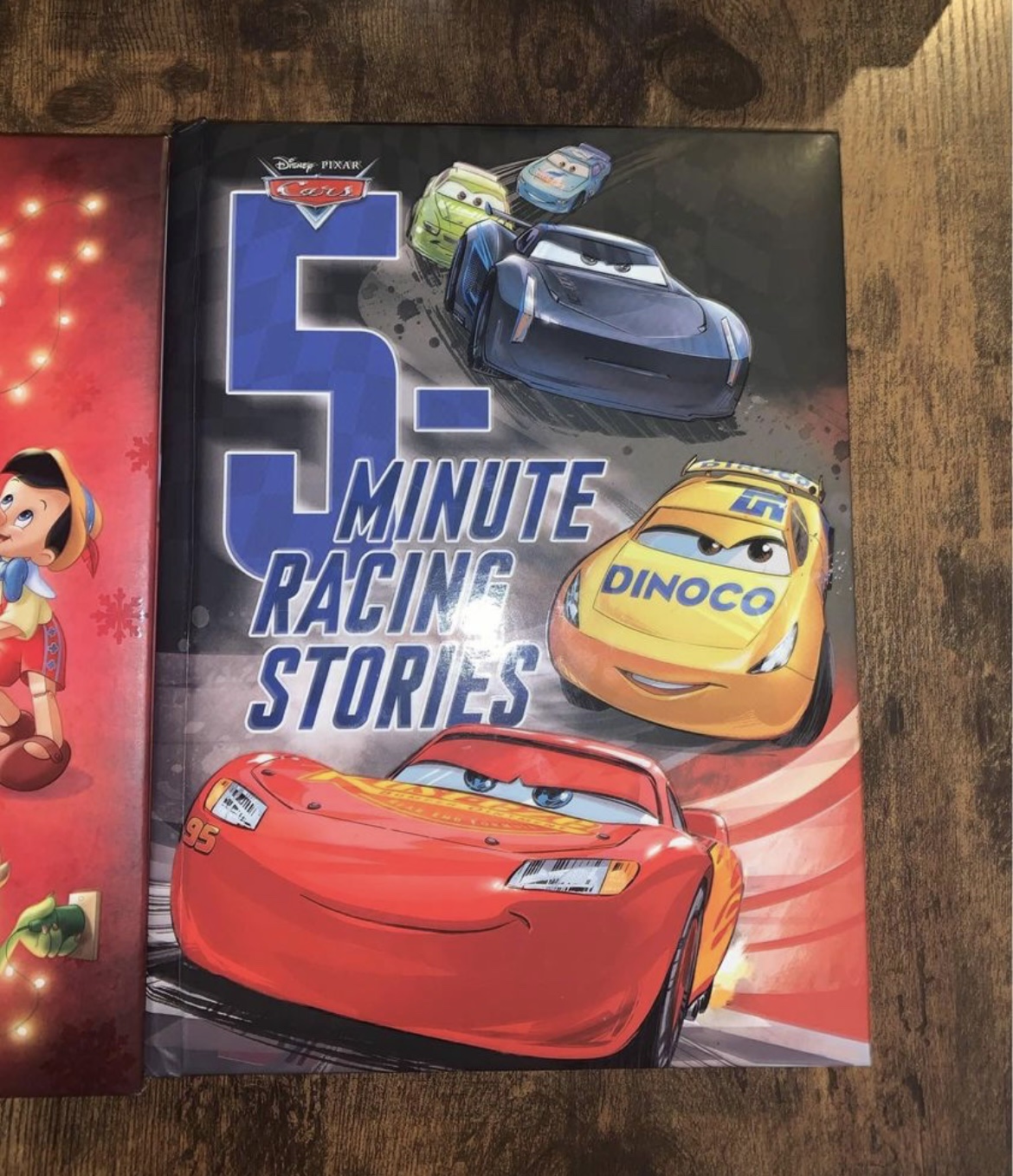 Hardcover Children’s Books - Disney 5 Minute Stories Collection image indicator(4)