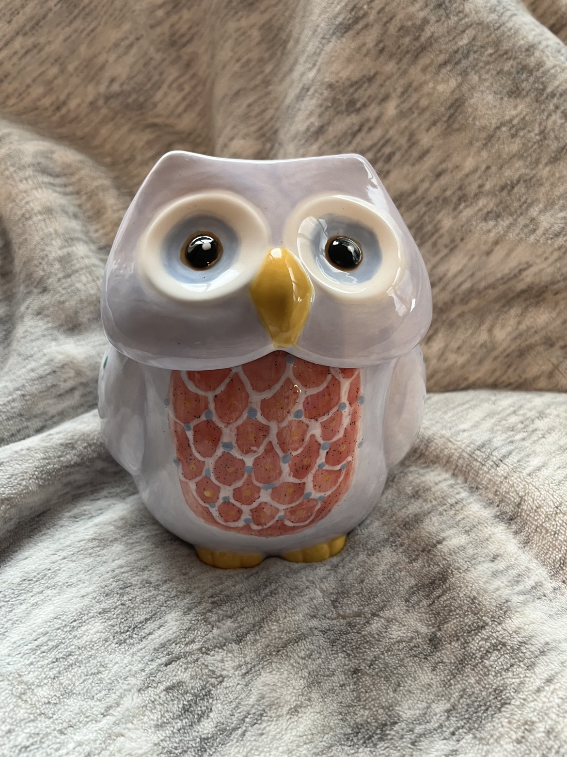 Ceramic owl thumbnail