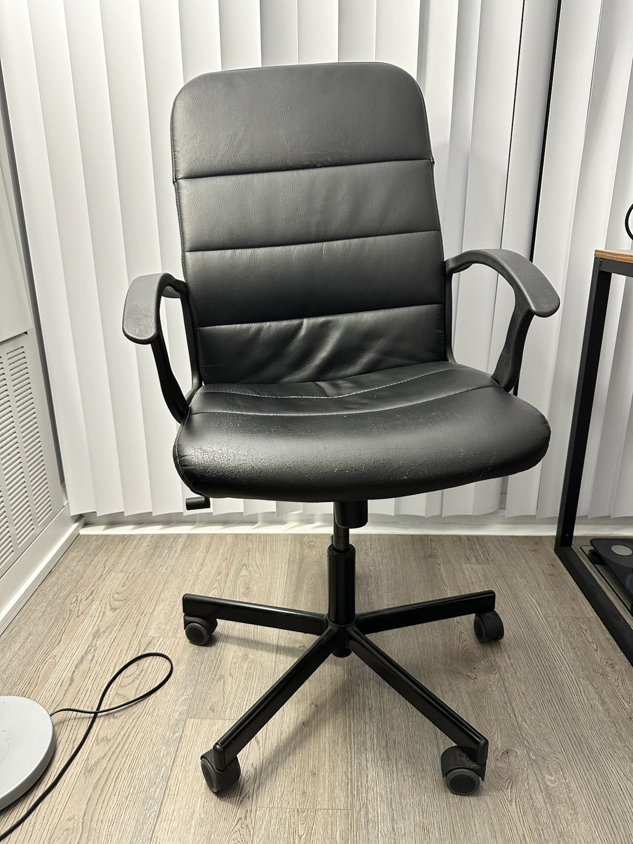 Chair thumbnail
