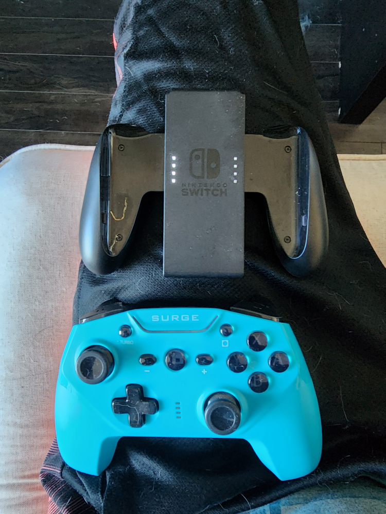 Nintendo Switch consoles + 3 games + 1 controller - photo 3