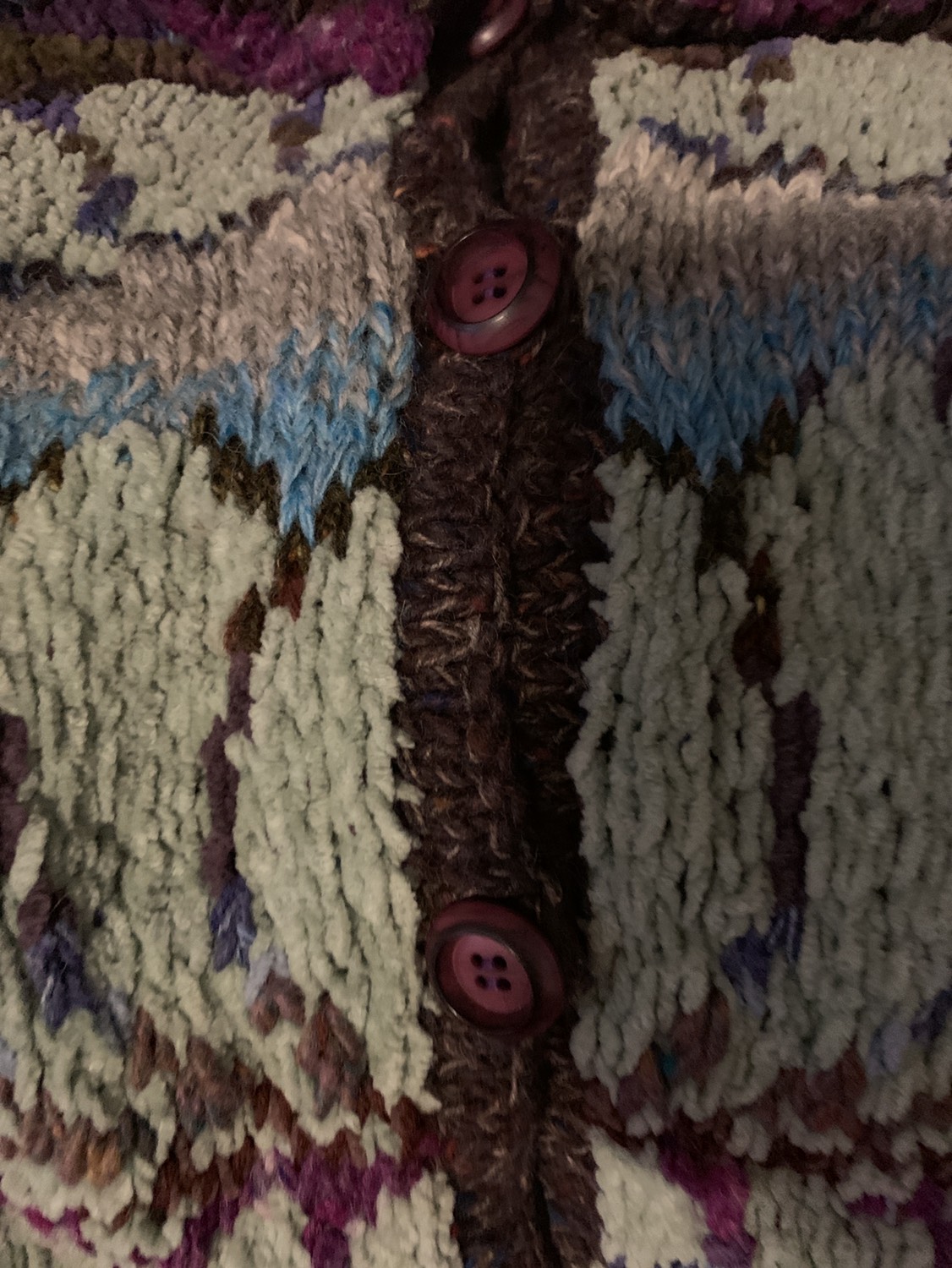 Hand made knitted sweater image indicator(4)