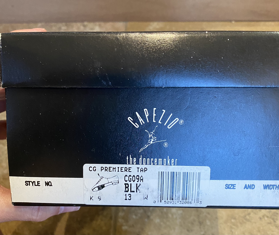 Capezio CG Premiere leather tap shoes, adult size 13 image indicator(3)