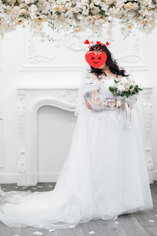 plus size wedding dress and accessories and shoes - photo 2