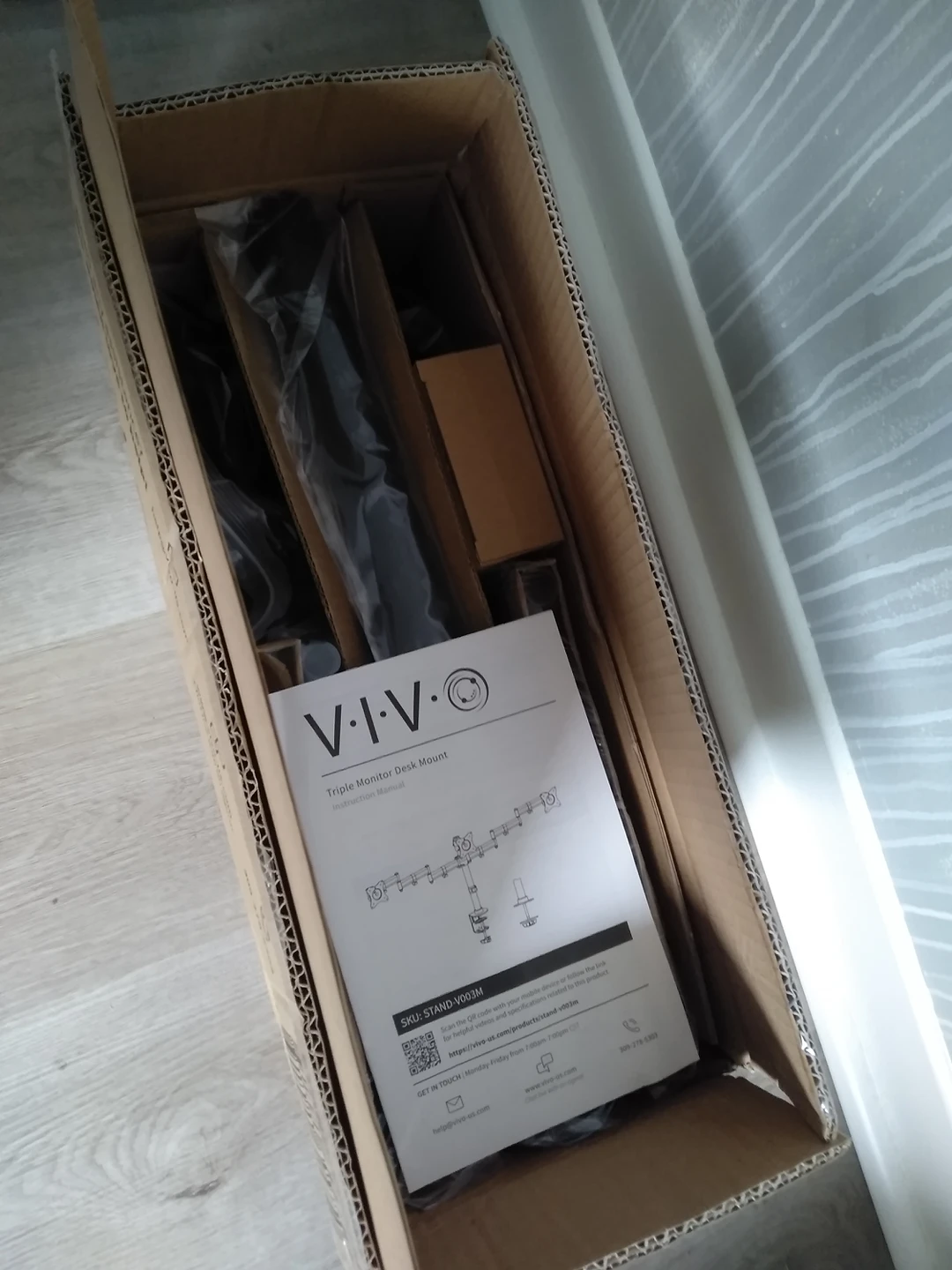 Vivo 3-screen monitor stand image indicator(9)