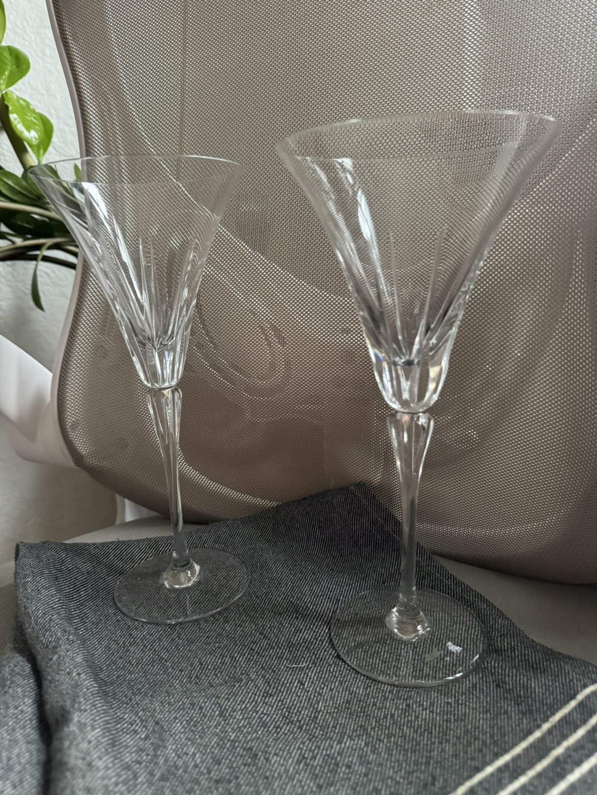 Tall glass tulip flutes image indicator(2)