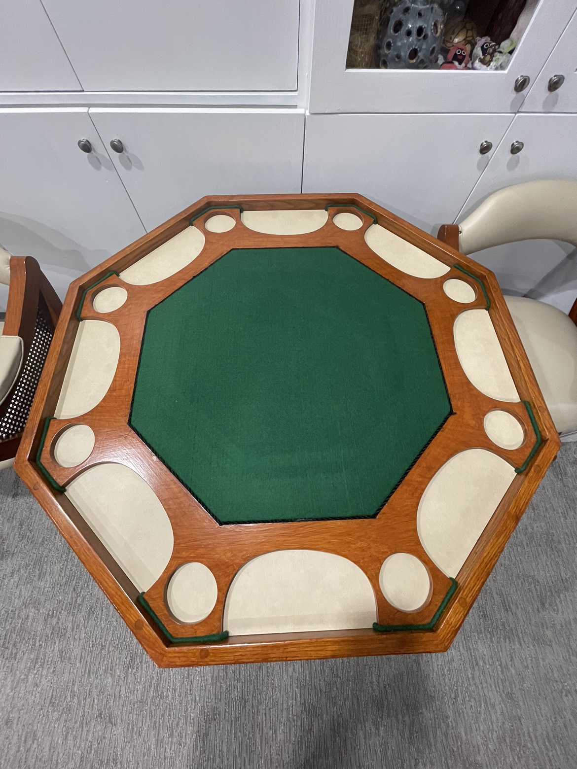 Table with chairs - photo 5