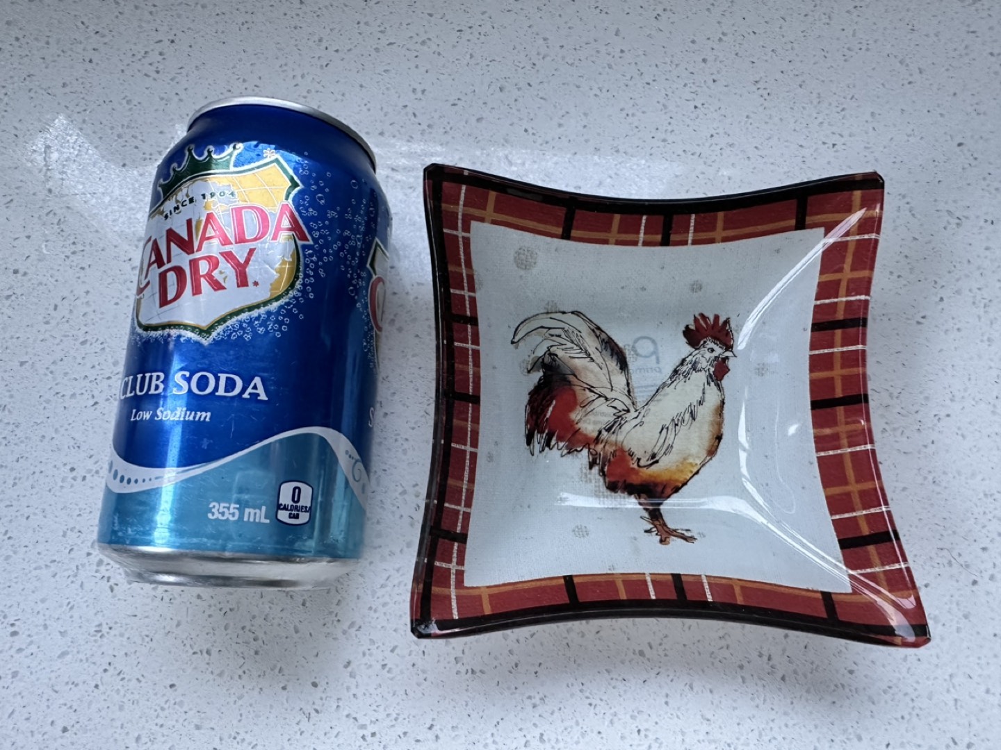 Small dish with rooster print