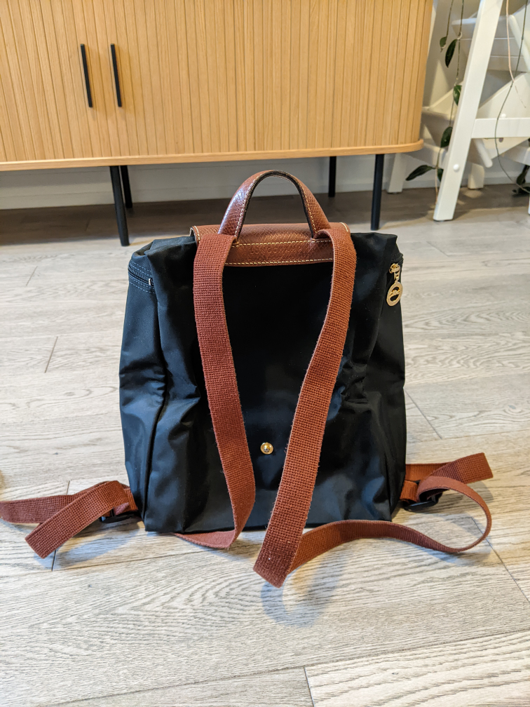 Black Longchamp Le Pliage Original M Backpack image indicator(6)